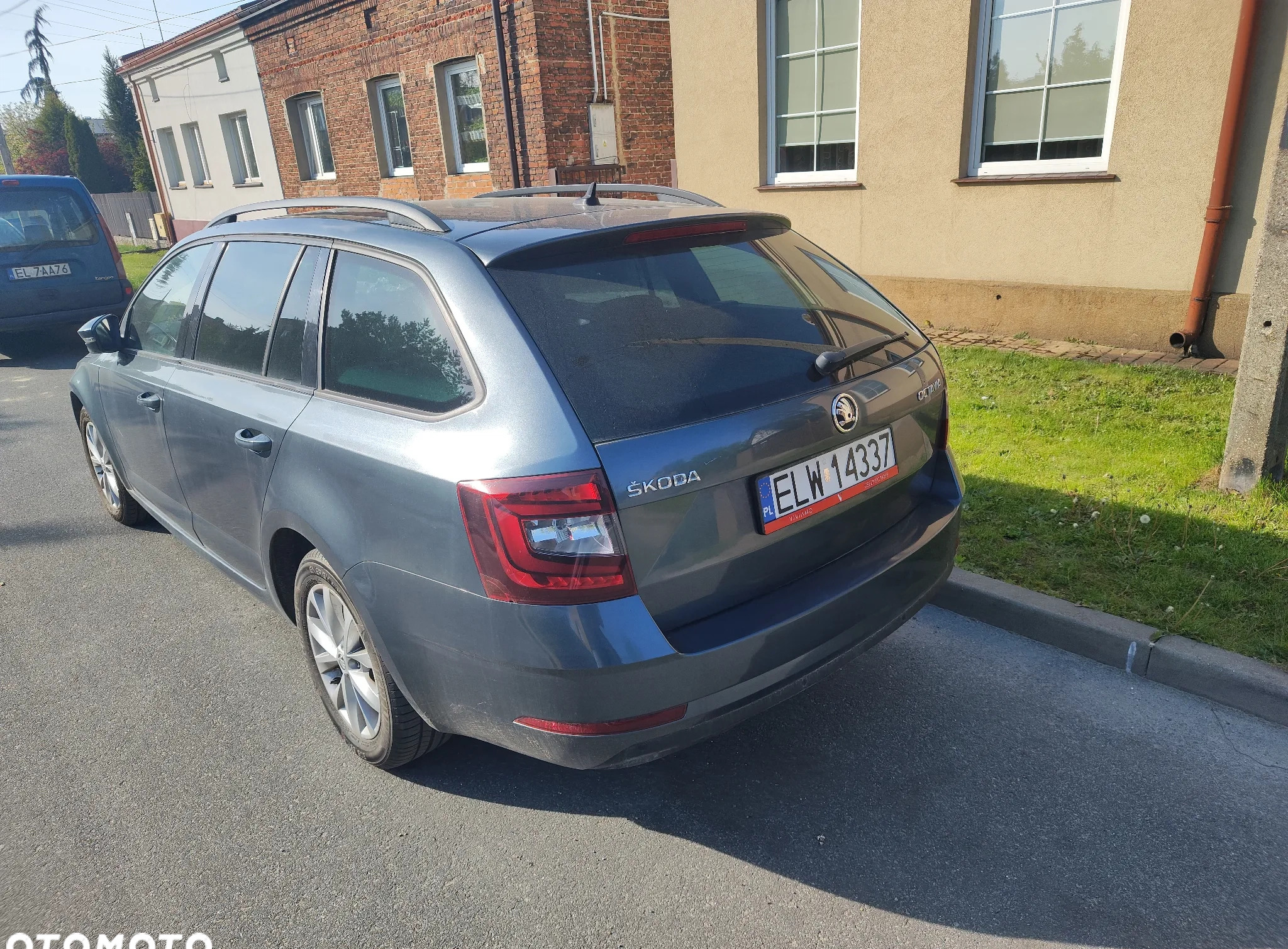 Skoda Octavia cena 47500 przebieg: 129000, rok produkcji 2019 z Koluszki małe 56